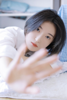 警威壮贺兰